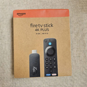 Amazon Fire Tv Stick 4k Plus Wifi6 Jogue Xbox Game Pass Cor Preto Tipo de controle remoto De voz - Imagem 1