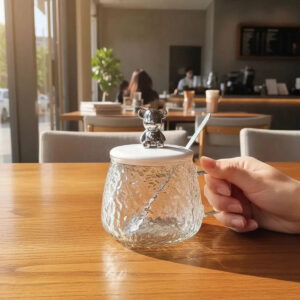 Caneca De Vidro Bear Ursinho Com Tampa E Colher Cor Transparente - Imagem 3